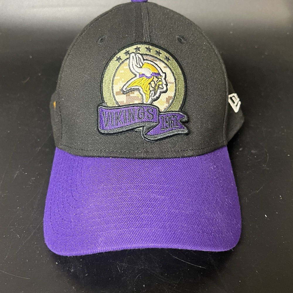 New Era Minnesota Vikings 39THIRTY Hat Mens Medium Large Black Purple NFL Cap